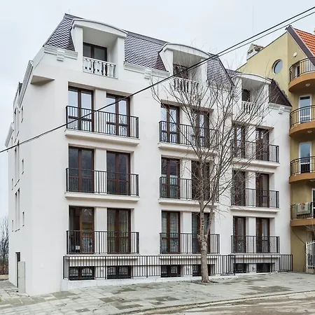 Eco Life House Lägenhet Varna
